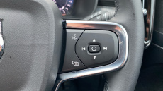 Volvo XC40 2.0 B4P Plus Dark 5dr Auto Petrol Estate